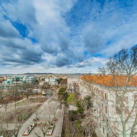 Penthouse Apartment - Sauna - Terrasse - Kamin - Ac Виена Екстериор снимка