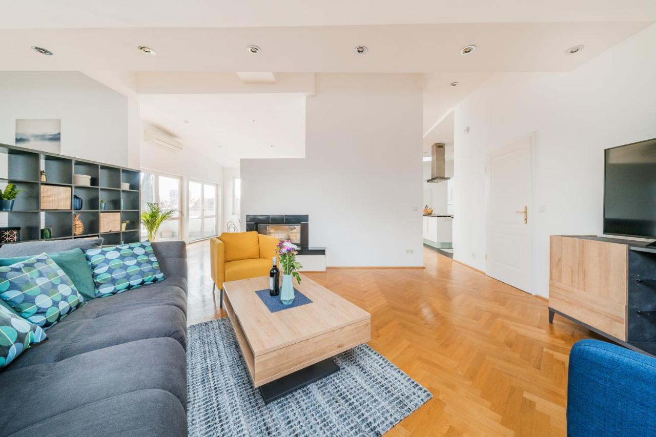 Penthouse Apartment - Sauna - Terrasse - Kamin - Ac Виена Екстериор снимка